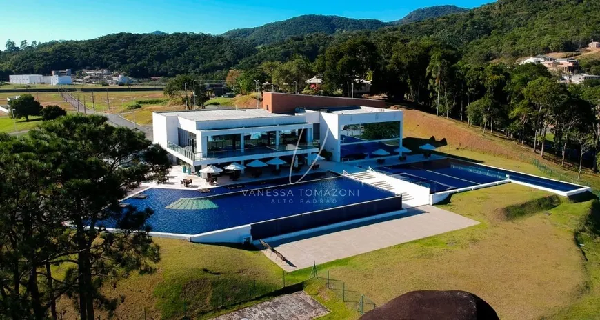 Foto 1 de Casa de Condomínio com 4 Quartos à venda, 300m² em Areias, Camboriú