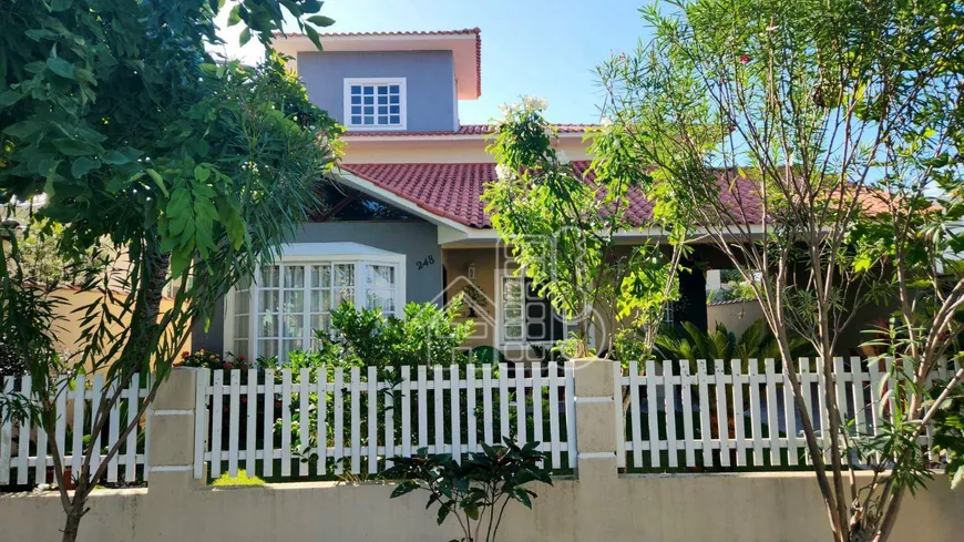 Foto 1 de Casa de Condomínio com 4 Quartos à venda, 258m² em São José de Imbassai, Maricá