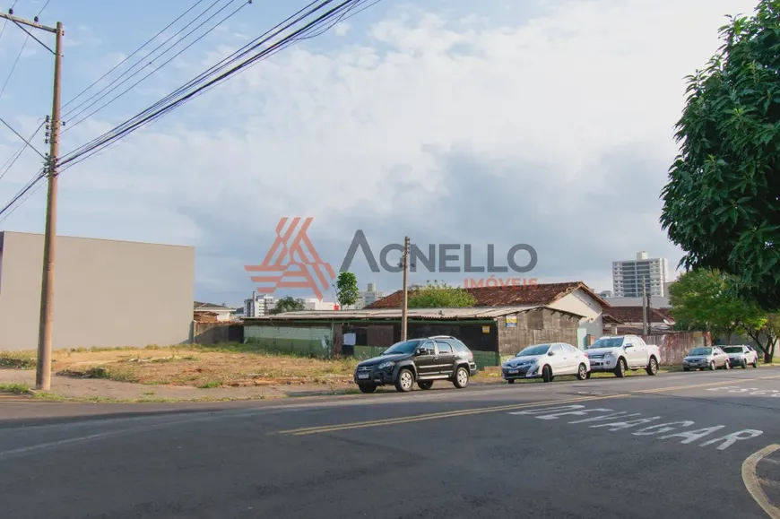 Foto 1 de Lote/Terreno à venda, 1400m² em São José, Franca