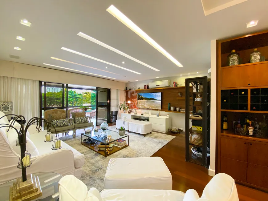 Foto 1 de Apartamento com 4 Quartos à venda, 237m² em Barra da Tijuca, Rio de Janeiro