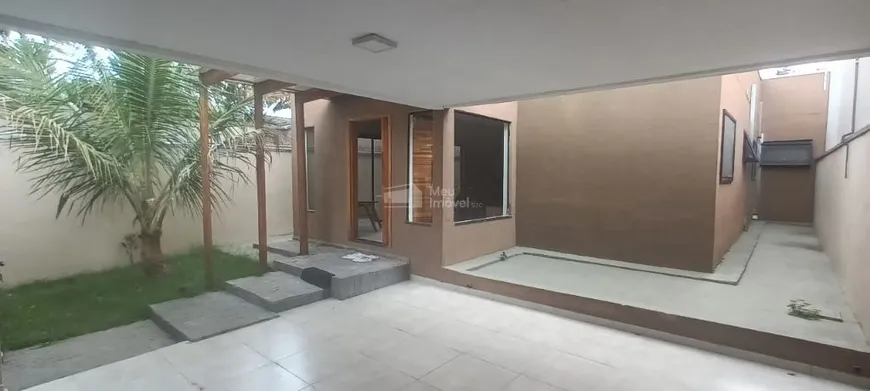 Foto 1 de Casa com 3 Quartos à venda, 147m² em Loteamento Villa Branca, Jacareí