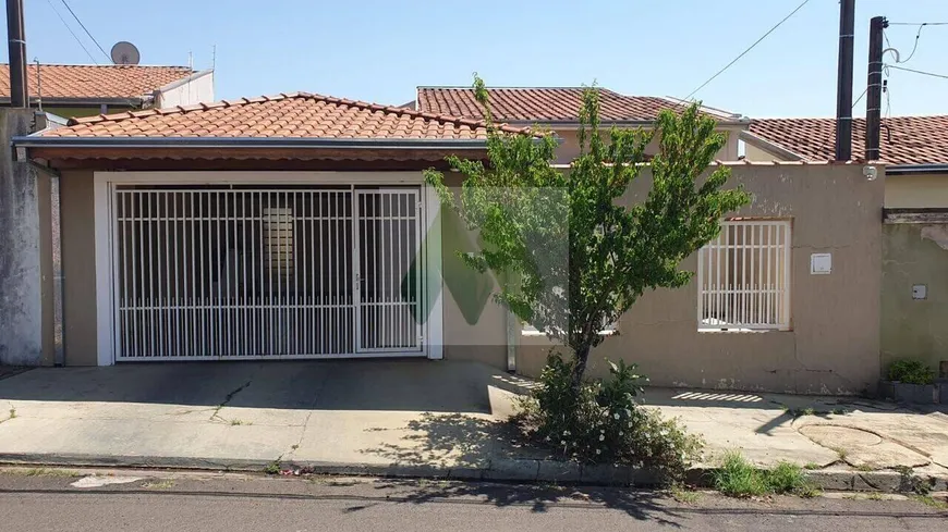 Foto 1 de Casa com 3 Quartos à venda, 150m² em Jardim Chacara dos Pinheiros, Botucatu