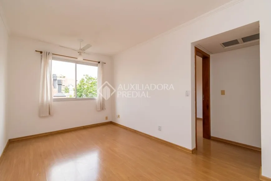 Foto 1 de Apartamento com 1 Quarto à venda, 46m² em Mont' Serrat, Porto Alegre