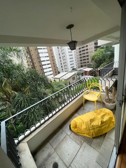 Foto 1 de Apartamento com 2 Quartos à venda, 98m² em Jardim Europa, São Paulo