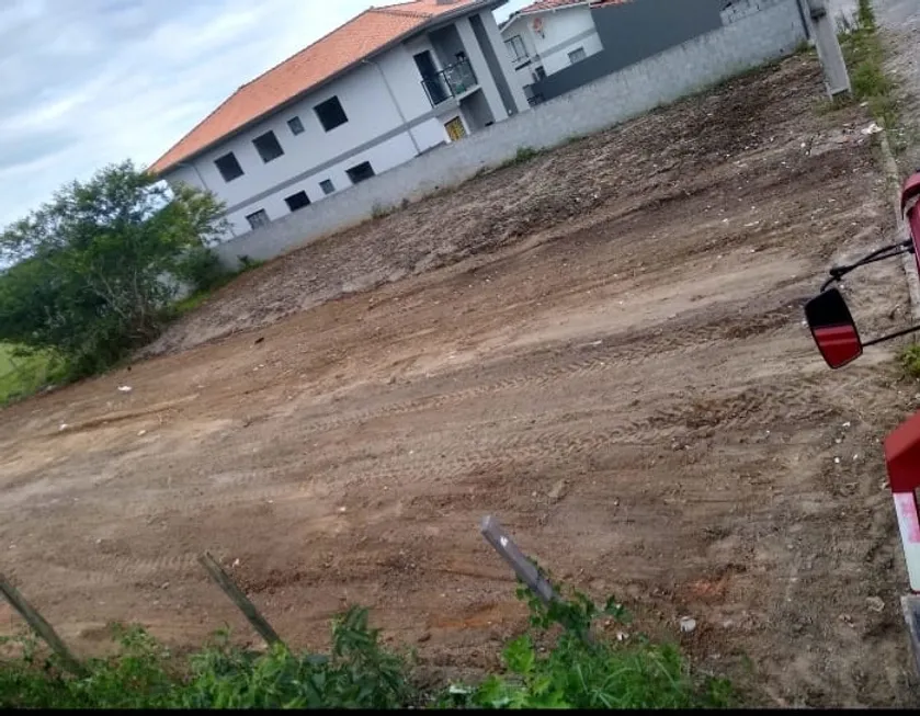 Foto 1 de Lote/Terreno à venda, 543m² em Forquilhas, São José