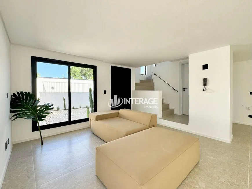 Foto 1 de Casa de Condomínio com 3 Quartos à venda, 150m² em Santa Felicidade, Curitiba