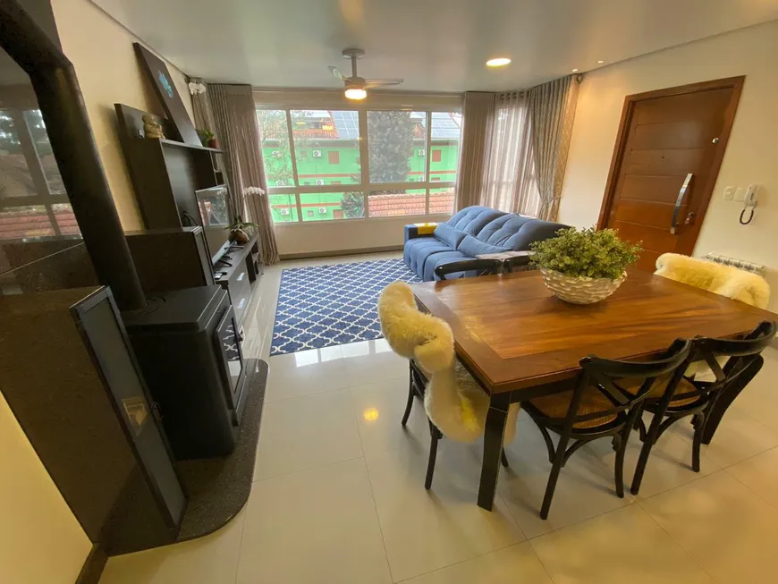 Foto 1 de Apartamento com 3 Quartos à venda, 98m² em Bavária, Gramado