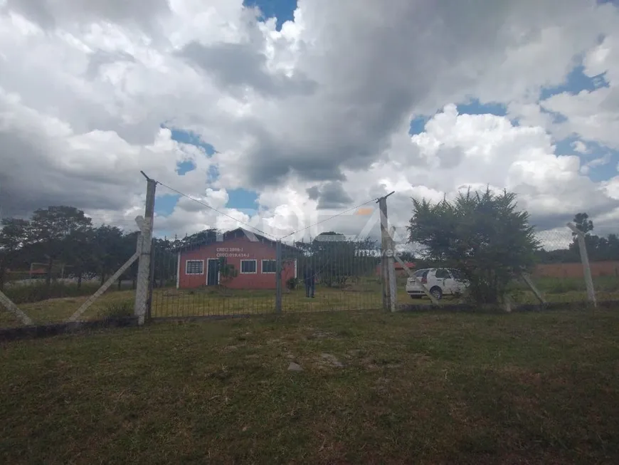 Foto 1 de Fazenda/Sítio com 3 Quartos à venda, 134m² em Vale Santa Felicidade, São Carlos