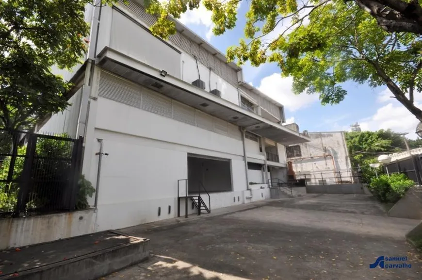 Foto 1 de Galpão/Depósito/Armazém para alugar, 1970m² em Água Branca, São Paulo