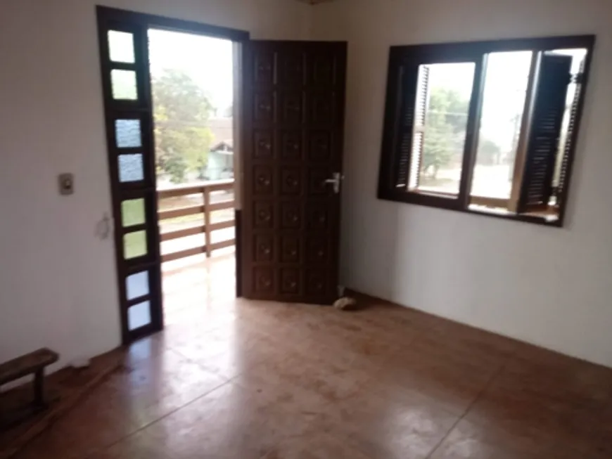 Foto 1 de Casa com 3 Quartos para alugar, 130m² em Feitoria, São Leopoldo