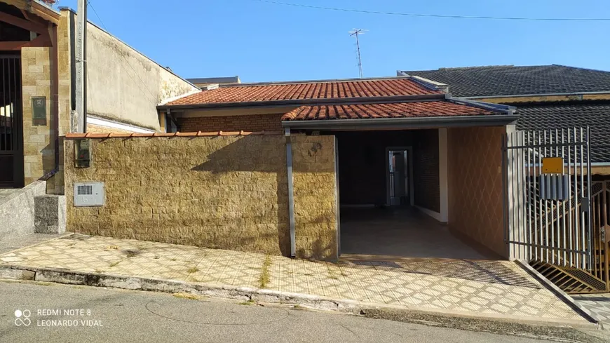 Foto 1 de Casa com 3 Quartos à venda, 320m² em Alto São Pedro, Taubaté