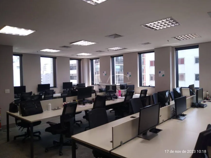 Foto 1 de Sala Comercial para alugar, 200m² em Vila Nova União, São Paulo