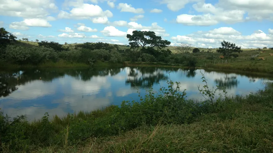 Foto 1 de Lote/Terreno à venda, 20000m² em Zona Rural, Paraopeba