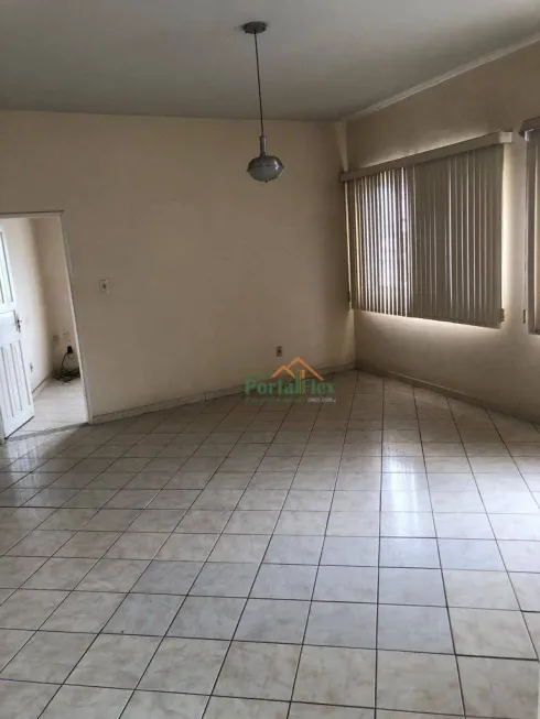 Foto 1 de Apartamento com 3 Quartos para alugar, 40m² em Jardim Limoeiro, Serra