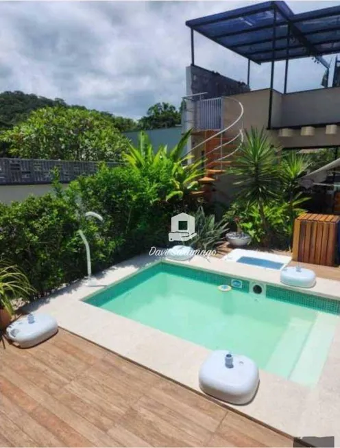 Foto 1 de Casa com 3 Quartos à venda, 207m² em Vila Progresso, Niterói
