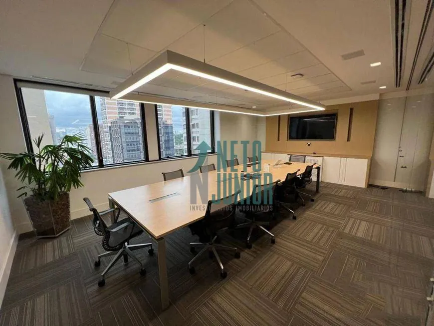 Foto 1 de Sala Comercial para alugar, 241m² em Itaim Bibi, São Paulo