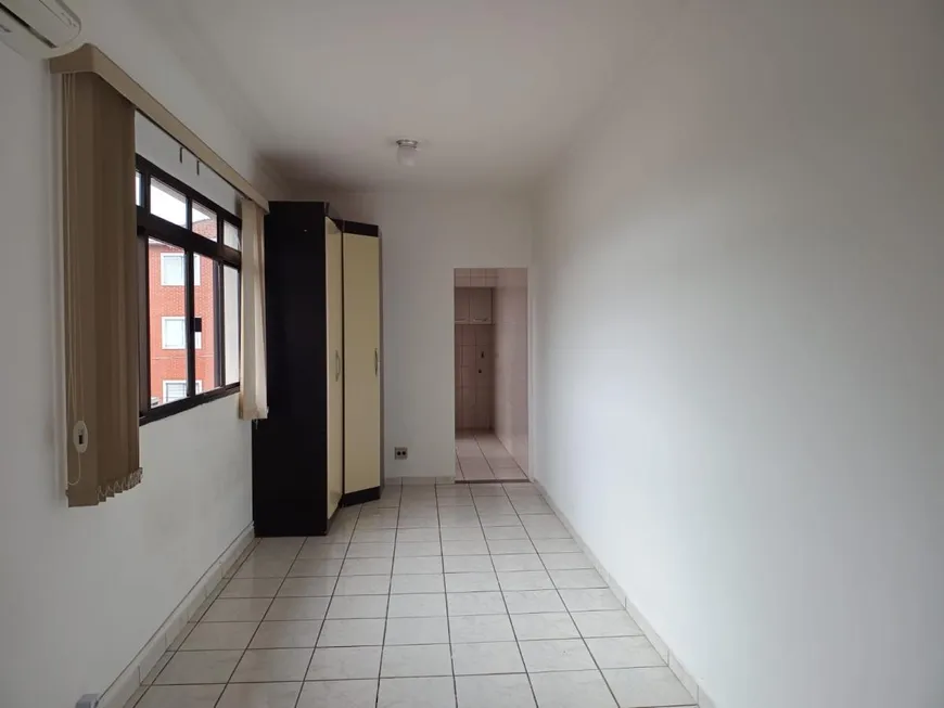 Foto 1 de Kitnet com 1 Quarto à venda, 42m² em Vila Valença, São Vicente