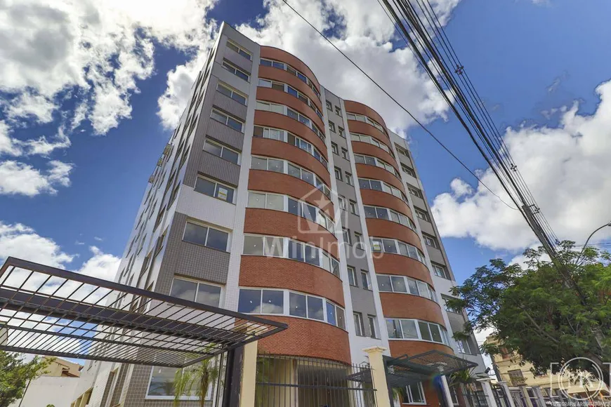 Foto 1 de Apartamento com 4 Quartos à venda, 188m² em Passo D areia, Porto Alegre