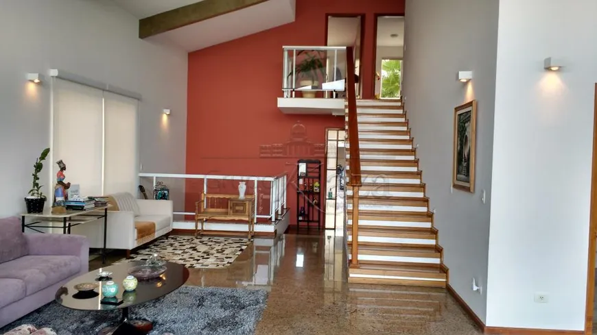 Foto 1 de Casa de Condomínio com 4 Quartos à venda, 470m² em Urbanova, São José dos Campos