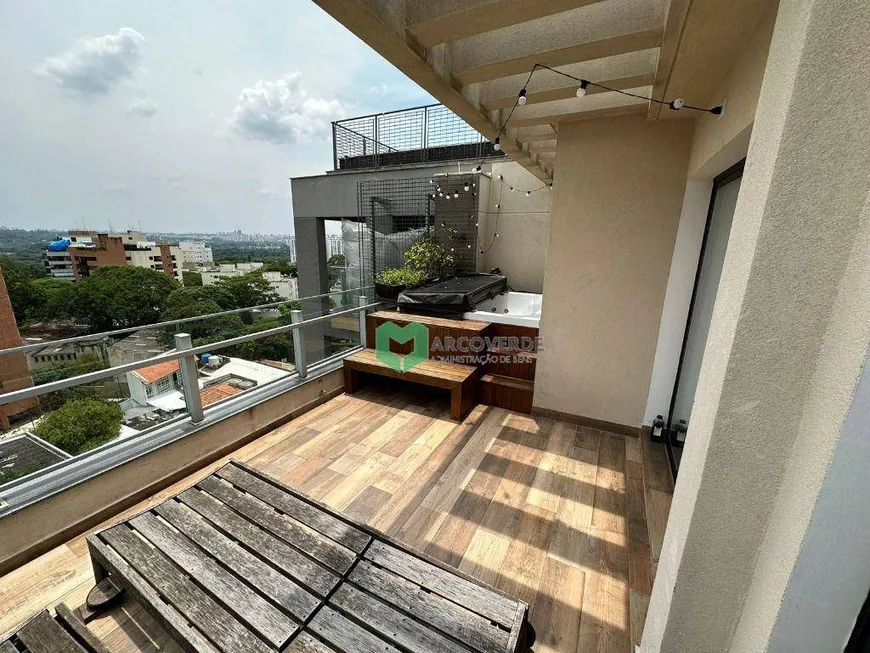 Foto 1 de Cobertura com 1 Quarto para venda ou aluguel, 147m² em Vila Madalena, São Paulo