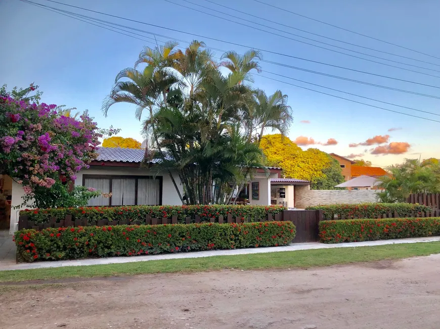 Foto 1 de Casa com 6 Quartos à venda, 400m² em Serrambi, Ipojuca