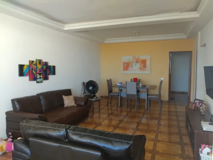 Foto 1 de Apartamento com 3 Quartos à venda, 130m² em Amaralina, Salvador