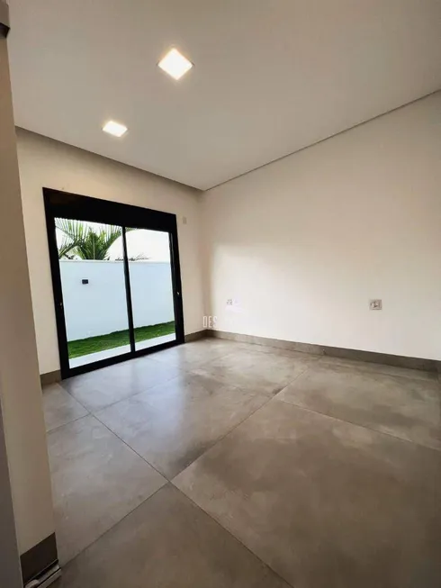 Foto 1 de Casa de Condomínio com 3 Quartos à venda, 222m² em Morada da Colina, Uberlândia