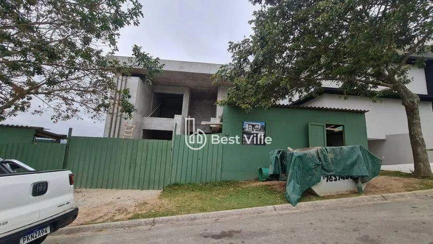 Foto 1 de Casa de Condomínio com 4 Quartos à venda, 380m² em Alphaville, Santana de Parnaíba