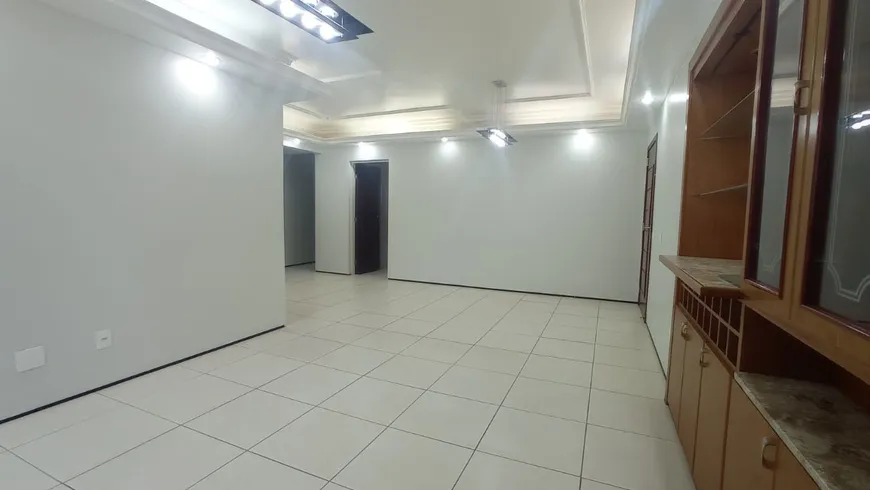 Foto 1 de Apartamento com 4 Quartos à venda, 150m² em Meireles, Fortaleza