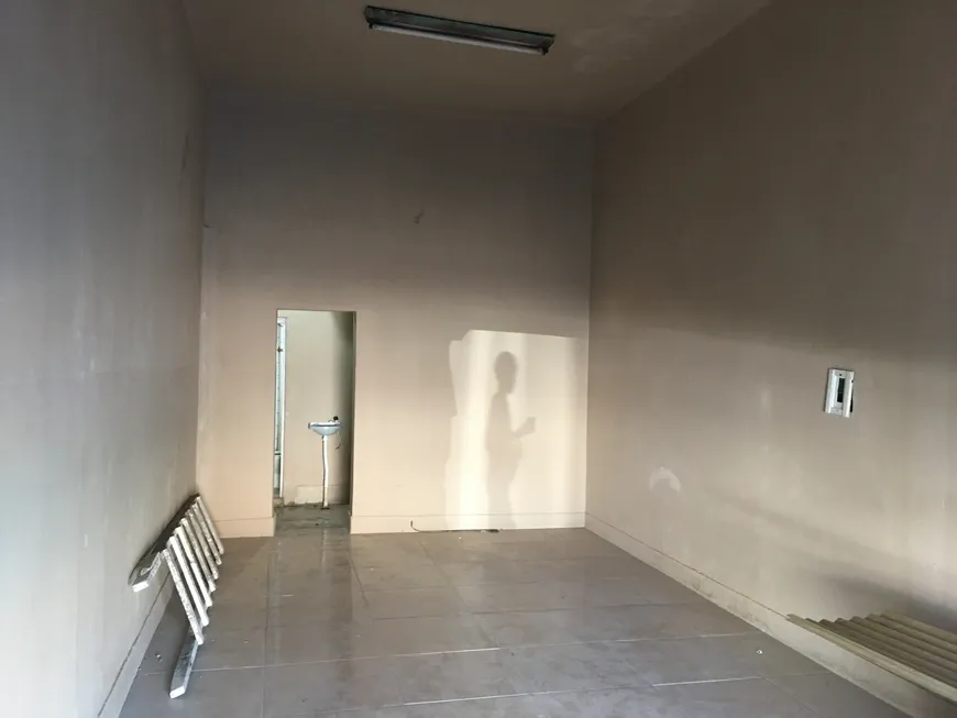 Foto 1 de Ponto Comercial para alugar, 30m² em Centro, São João de Meriti