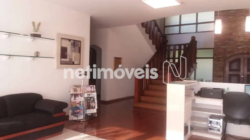 Foto 1 de Casa com 4 Quartos à venda, 727m² em Mangabeiras, Belo Horizonte