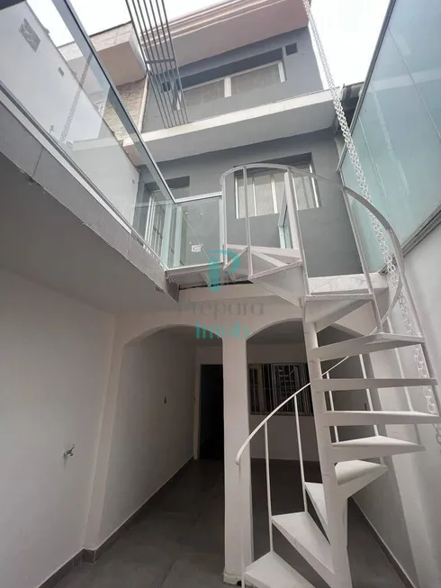 Foto 1 de Casa com 2 Quartos à venda, 110m² em Conjunto Residencial Vista Verde, São Paulo