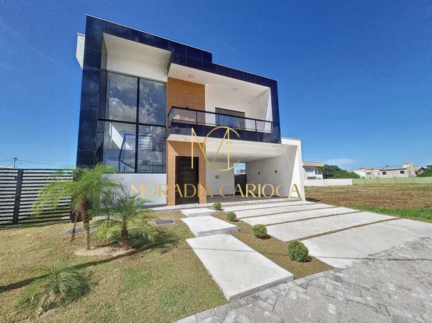 Foto 1 de Casa de Condomínio com 4 Quartos à venda, 210m² em Ogiva, Cabo Frio