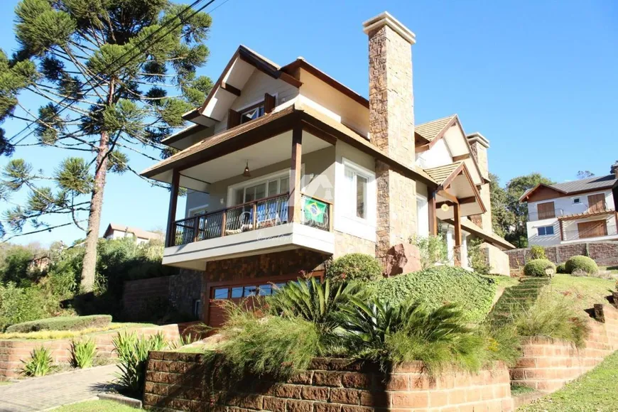 Foto 1 de Casa com 4 Quartos à venda, 310m² em Vale das Colinas, Gramado