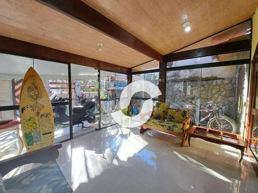 Foto 1 de Casa com 5 Quartos à venda, 216m² em Piratininga, Niterói