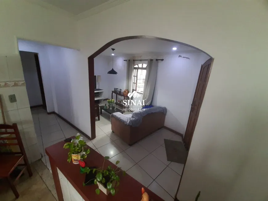 Foto 1 de Casa com 2 Quartos à venda, 80m² em Braz de Pina, Rio de Janeiro