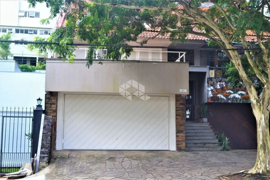 Foto 1 de Casa com 3 Quartos à venda, 450m² em Bela Vista, Porto Alegre