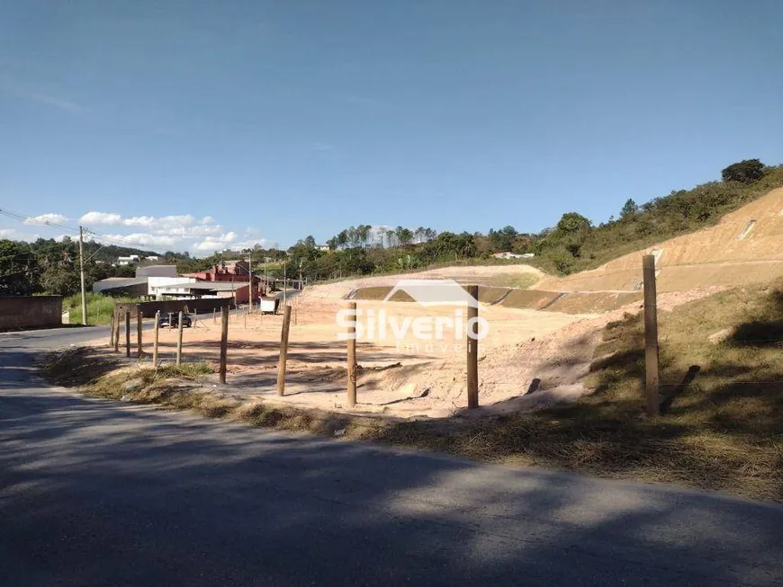 Foto 1 de Lote/Terreno à venda, 3000m² em Jardim Torrao De Ouro, São José dos Campos