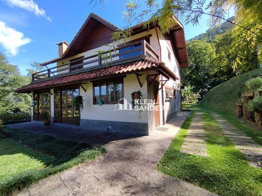 Foto 1 de Fazenda/Sítio com 5 Quartos à venda, 500m² em Lumiar, Nova Friburgo