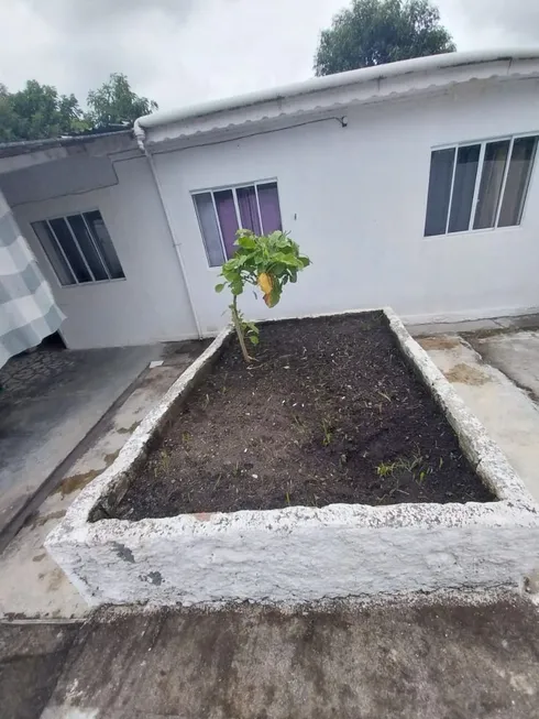 Foto 1 de Casa com 2 Quartos à venda, 48m² em Planta Deodoro, Piraquara