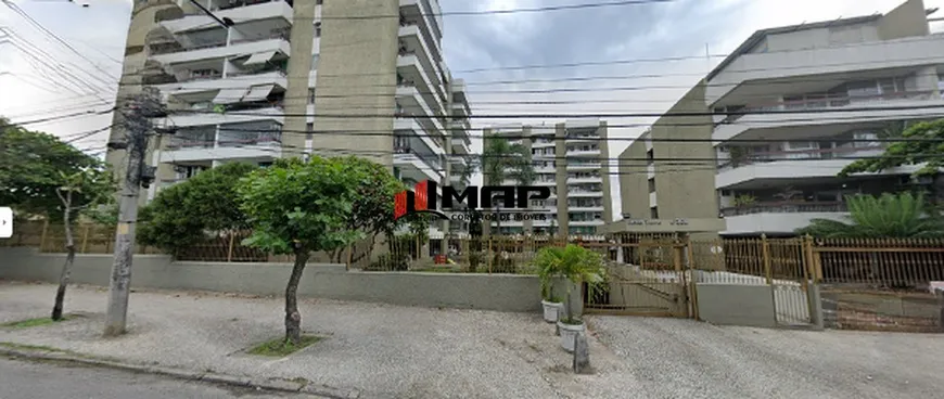 Foto 1 de Apartamento com 2 Quartos para alugar, 138m² em Campo Grande, Rio de Janeiro