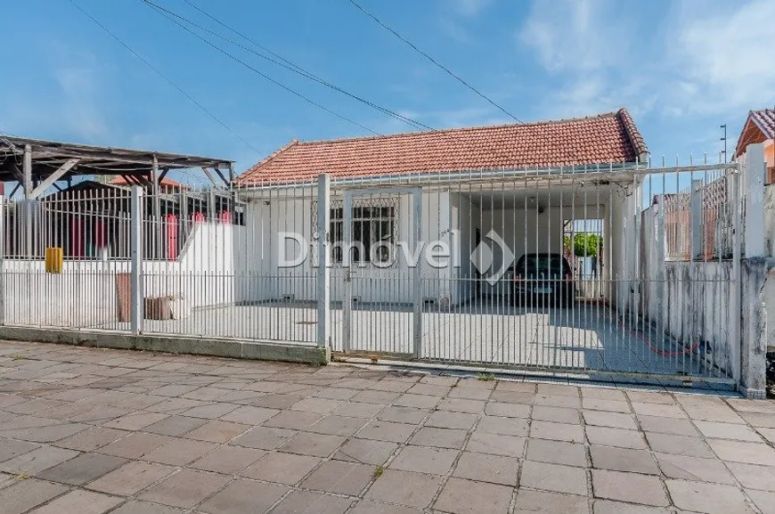 Foto 1 de Casa com 3 Quartos à venda, 150m² em Tristeza, Porto Alegre