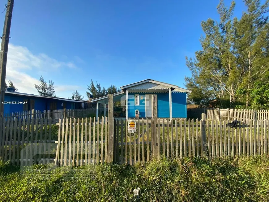 Foto 1 de Casa com 2 Quartos à venda, 300m² em Quintao, Palmares do Sul