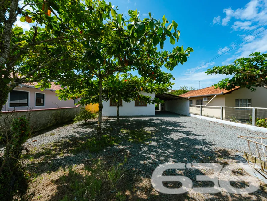 Foto 1 de Casa com 2 Quartos à venda, 80m² em Centro, Balneário Barra do Sul