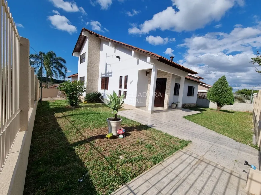 Foto 1 de Casa com 3 Quartos à venda, 200m² em Jardim dos Lagos, Guaíba