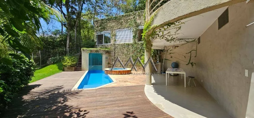 Foto 1 de Casa de Condomínio com 3 Quartos à venda, 250m² em Canto das Águas, Rio Acima