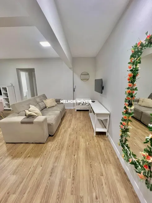 Foto 1 de Apartamento com 2 Quartos à venda, 125m² em Centro, Balneário Camboriú