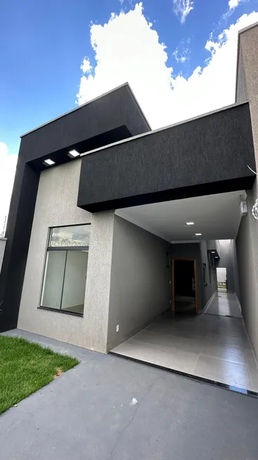 Foto 1 de Casa com 3 Quartos à venda, 195m² em Parque Ibirapuera, Aparecida de Goiânia