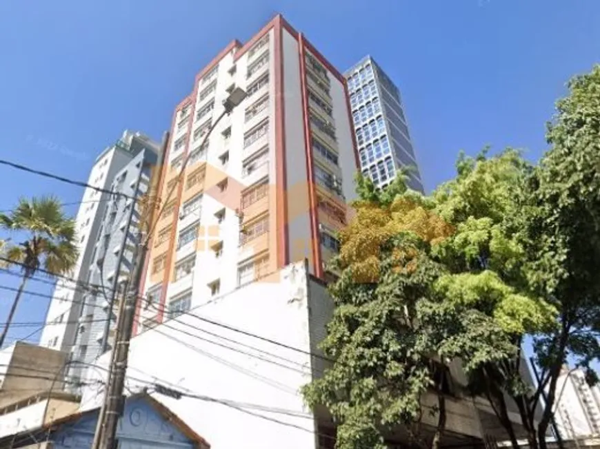 Foto 1 de Ponto Comercial para alugar, 8m² em Santa Efigênia, Belo Horizonte