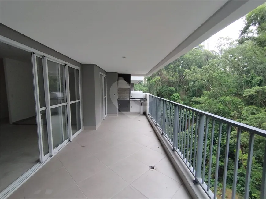 Foto 1 de Apartamento com 3 Quartos à venda, 133m² em Jardim Sul, São Paulo